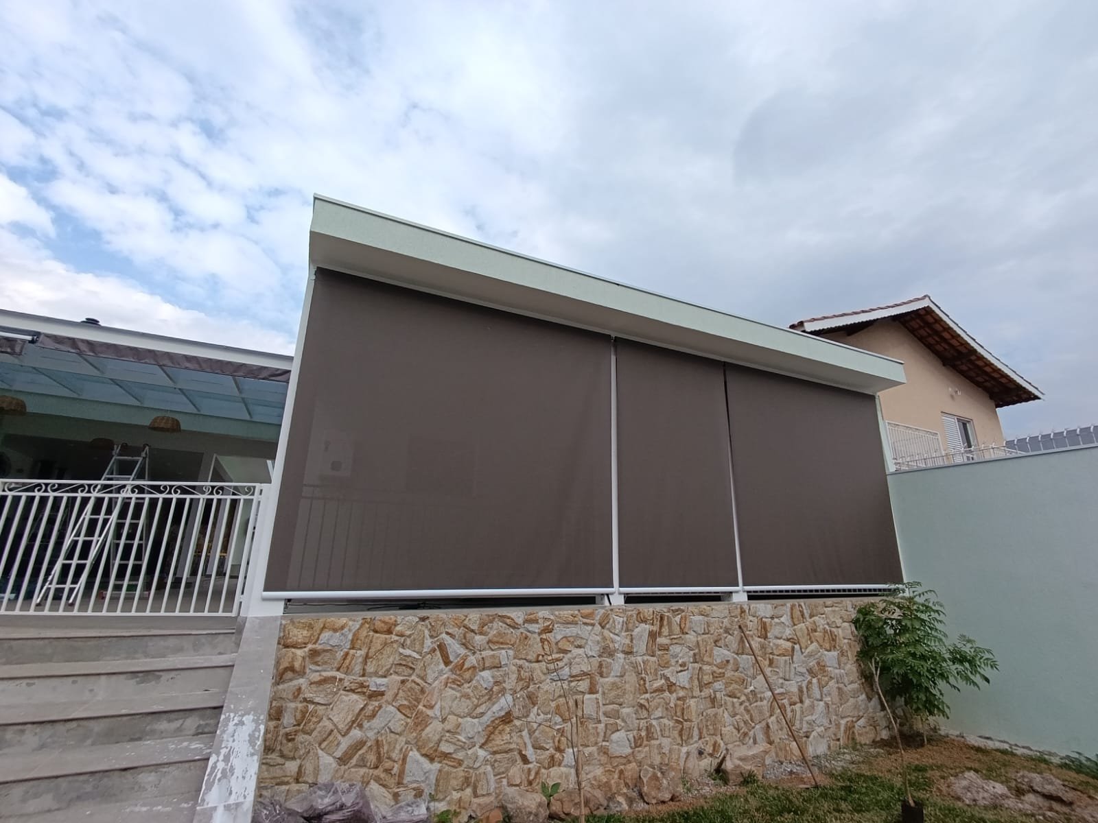 Toldo Cortina Tela Screen para Proteção Solar em São Pedro